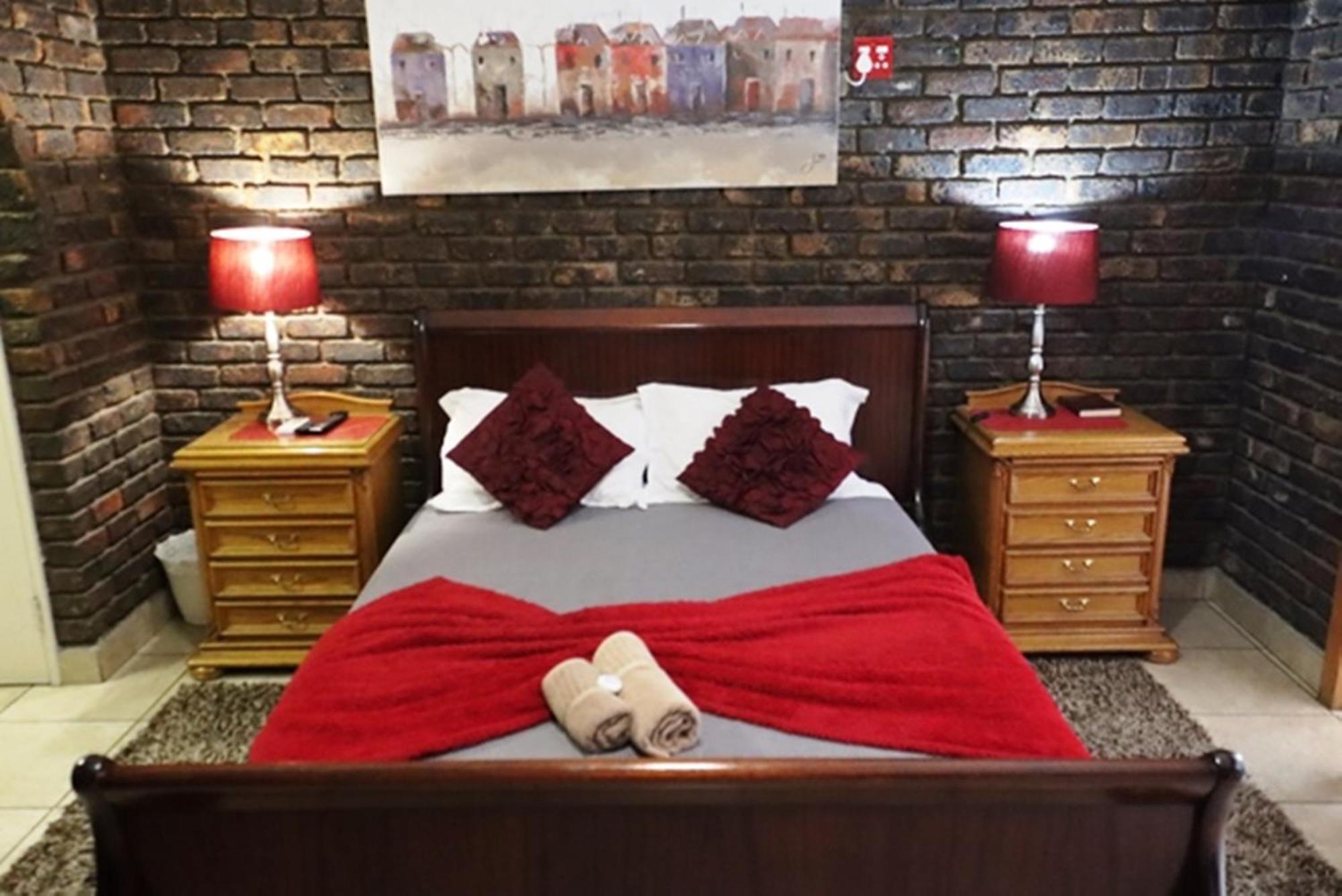 Royal Game Guest House Палаборва Екстериор снимка